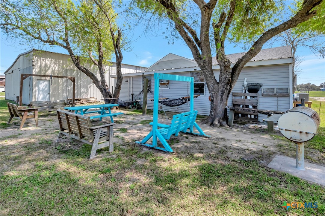 304 Polk Street Property Photo 27