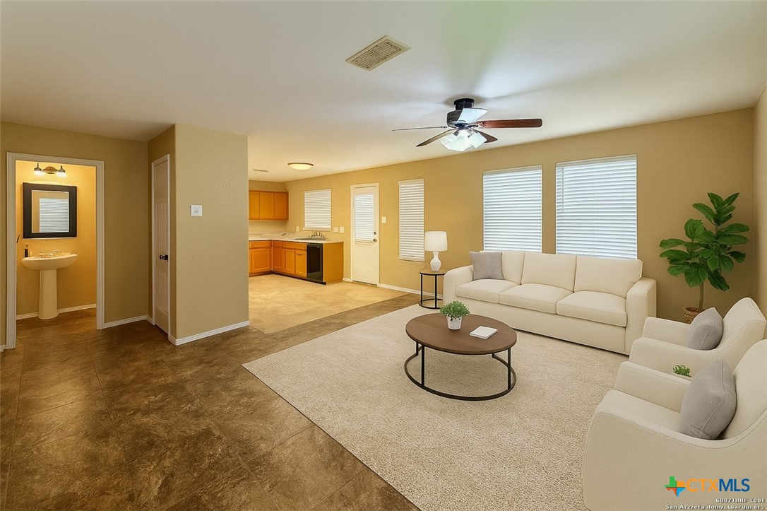 7611 Presidio Creek Property Photo 3