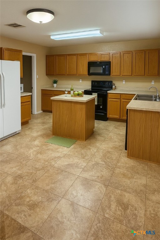 7611 Presidio Creek Property Photo 4