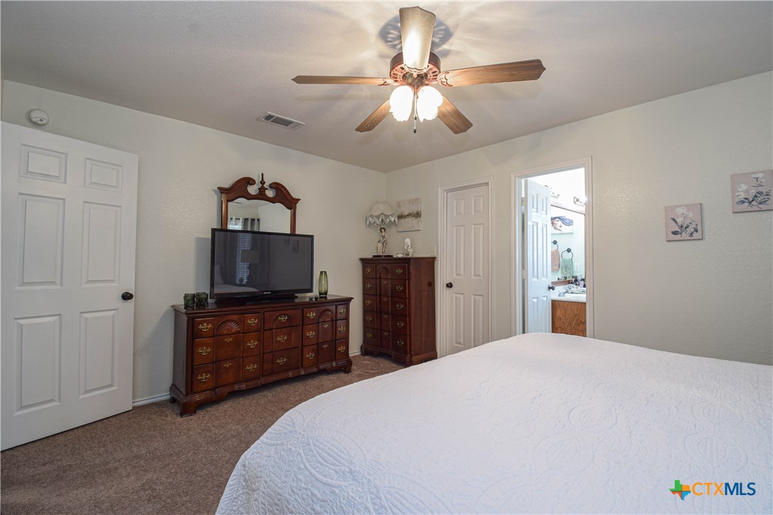 306 Viola Drive Property Photo 18