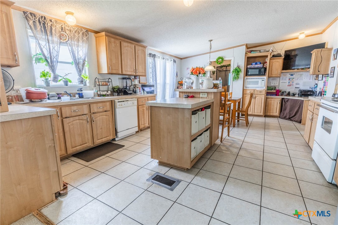 1758 Ilka Switch Property Photo 8