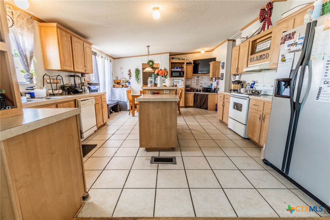 1758 Ilka Switch Property Photo 9