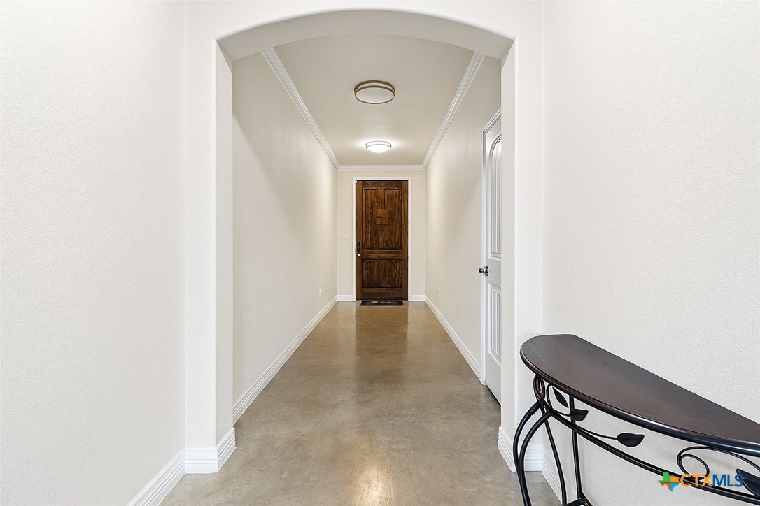 3410 Shoreline Drive Property Photo 5