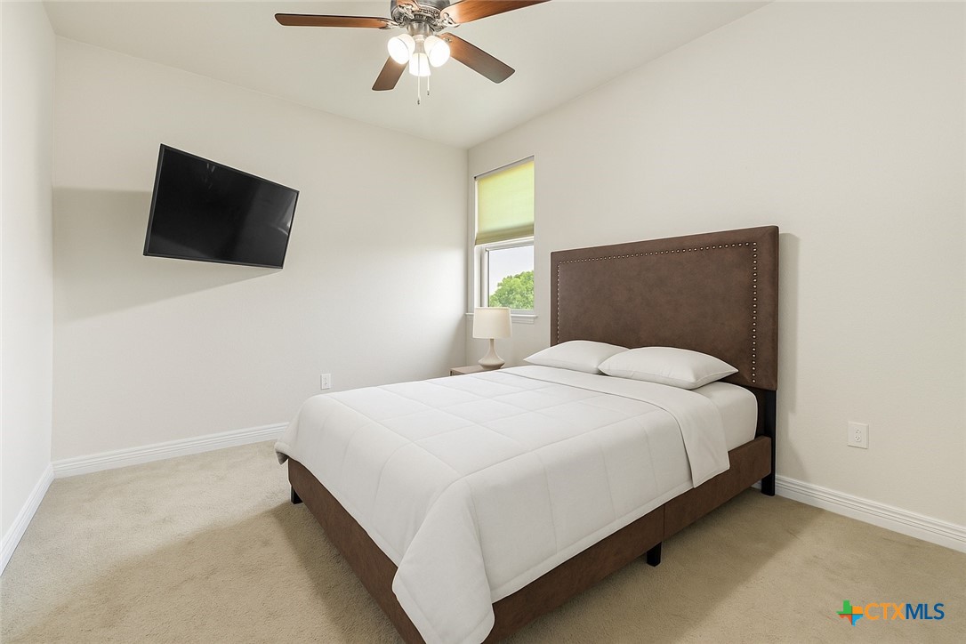 3410 Shoreline Drive Property Photo 9