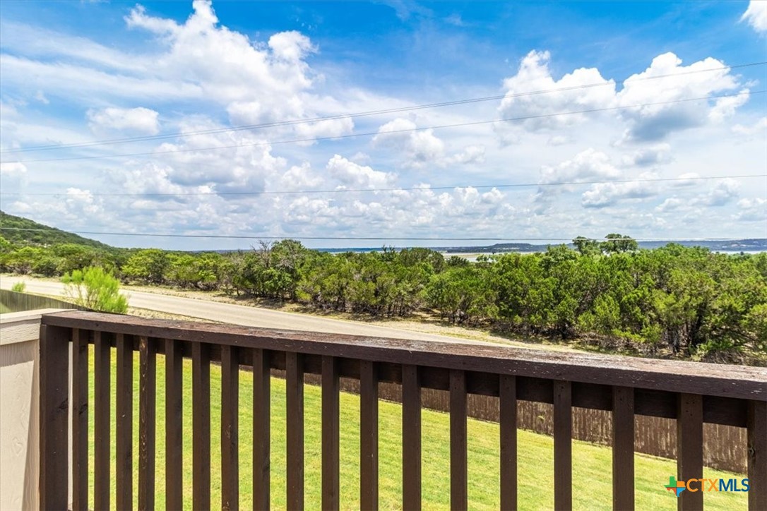 3410 Shoreline Drive Property Photo 24