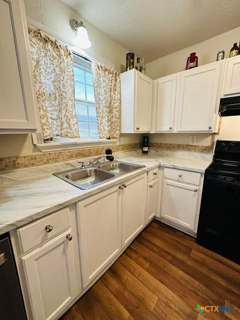 703 Skyline Avenue Property Photo 4