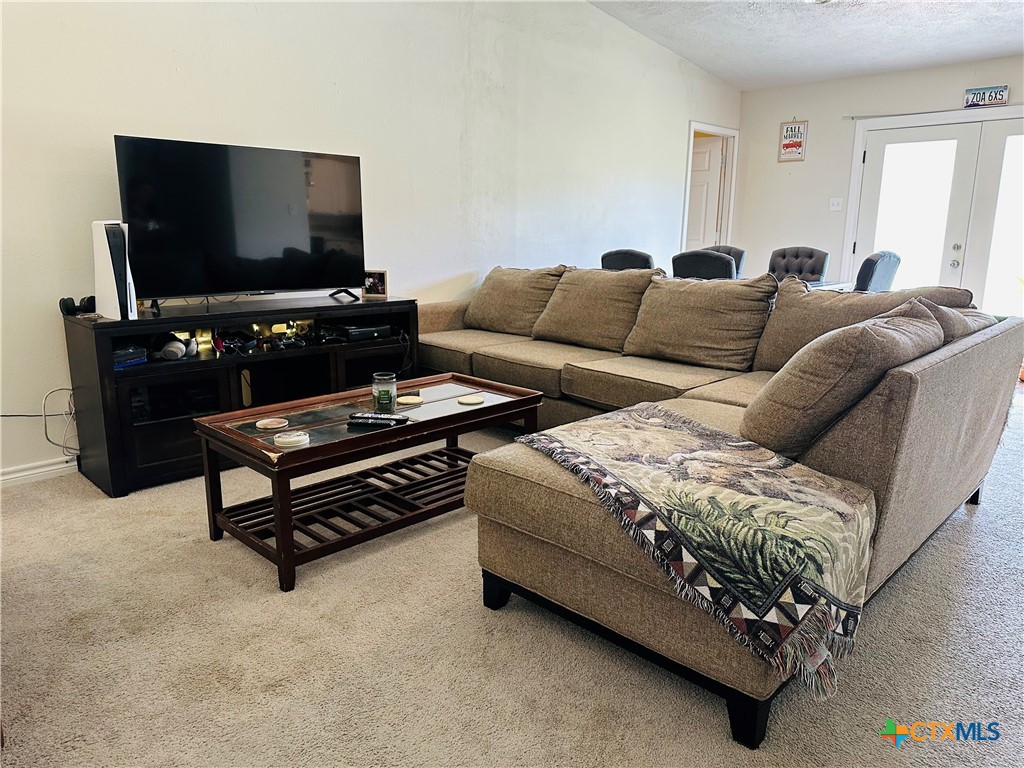 703 Skyline Avenue Property Photo 5