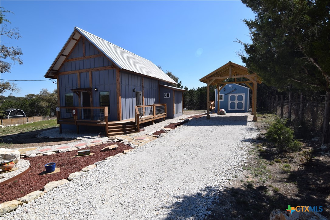 820 Stagecoach Trail Property Photo