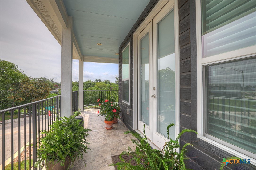 605 Creekside Common Property Photo 9