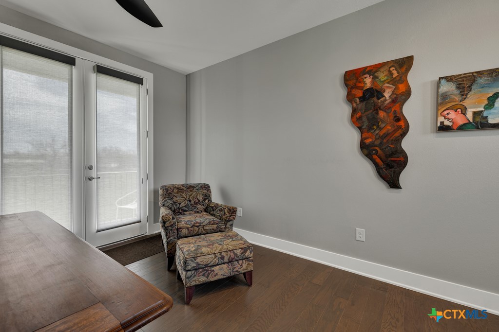 605 Creekside Common Property Photo 38