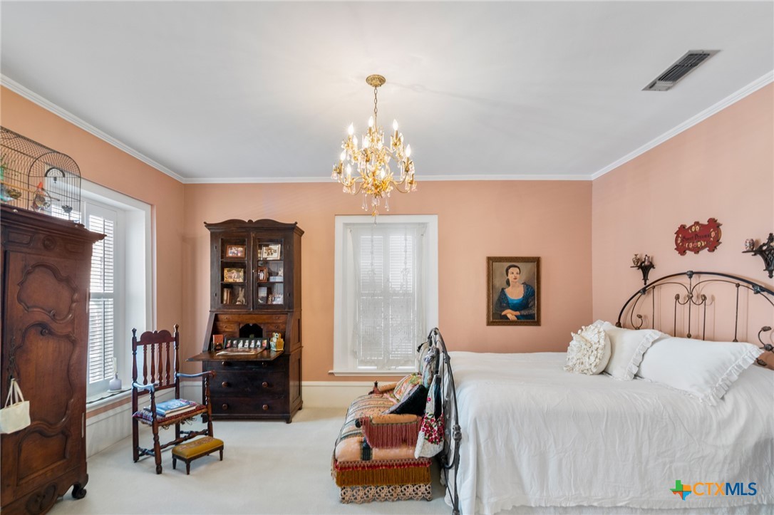 102-110 N Courthouse Square Property Photo 23