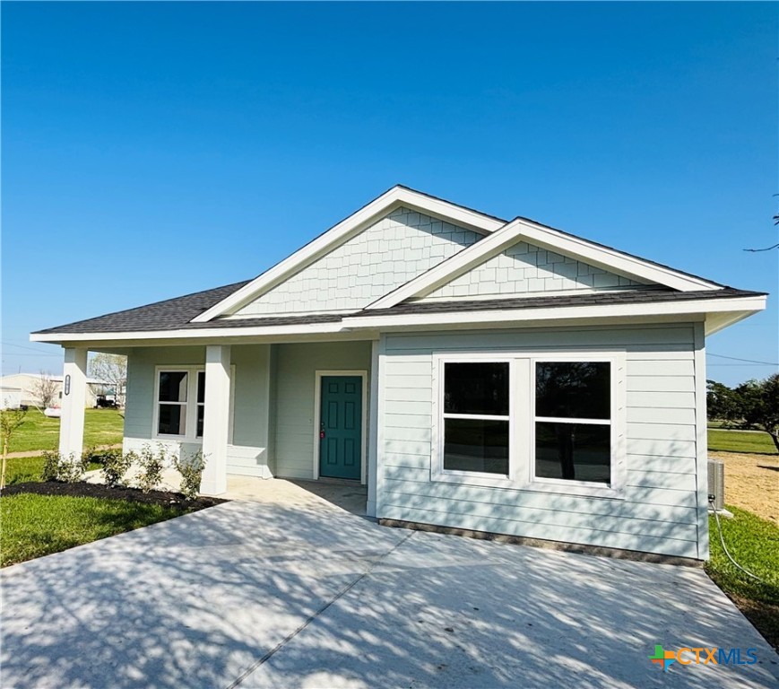 195 Bayview Property Photo