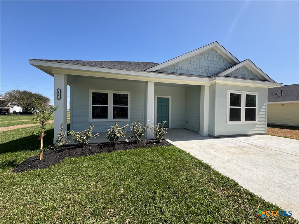 195 Bayview Property Photo 3