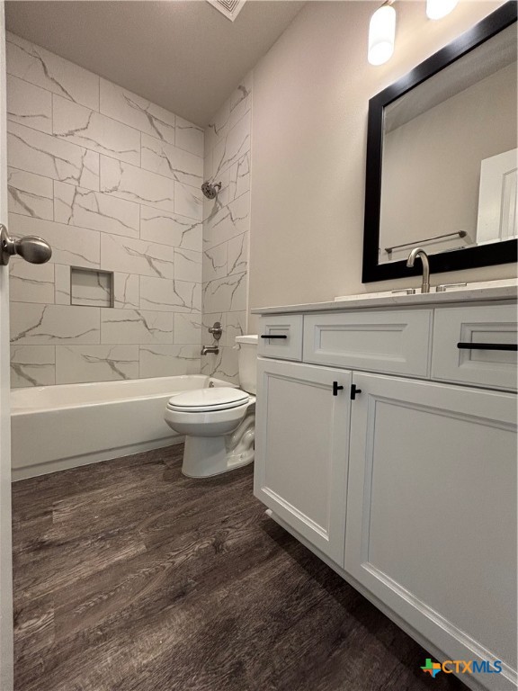 195 Bayview Property Photo 13