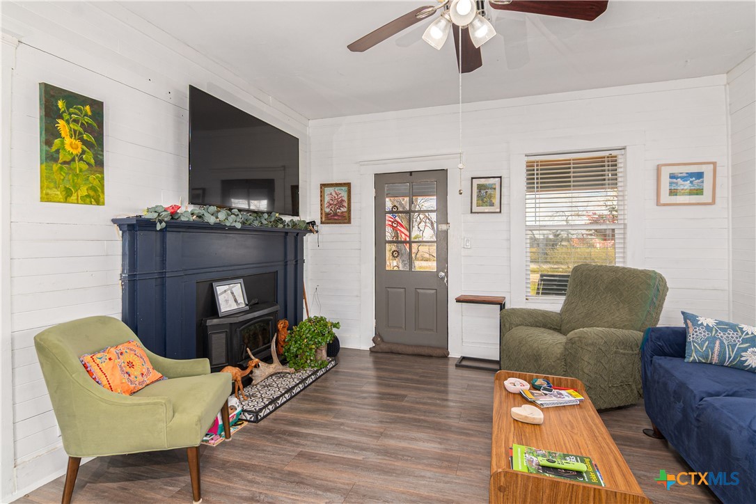 7150 Linne Road Property Photo 6