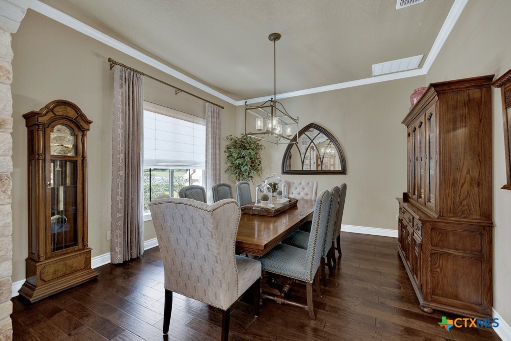 161 Shady Hollow Property Photo 7
