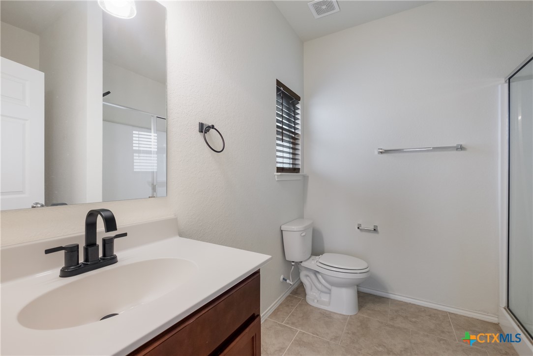 114 Texas Lantana Property Photo 17
