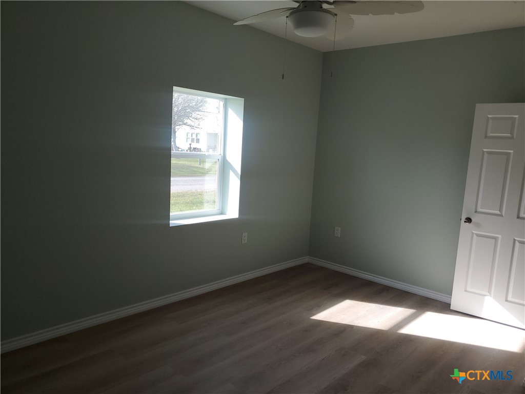 1211 W Houson Avenue Property Photo 12