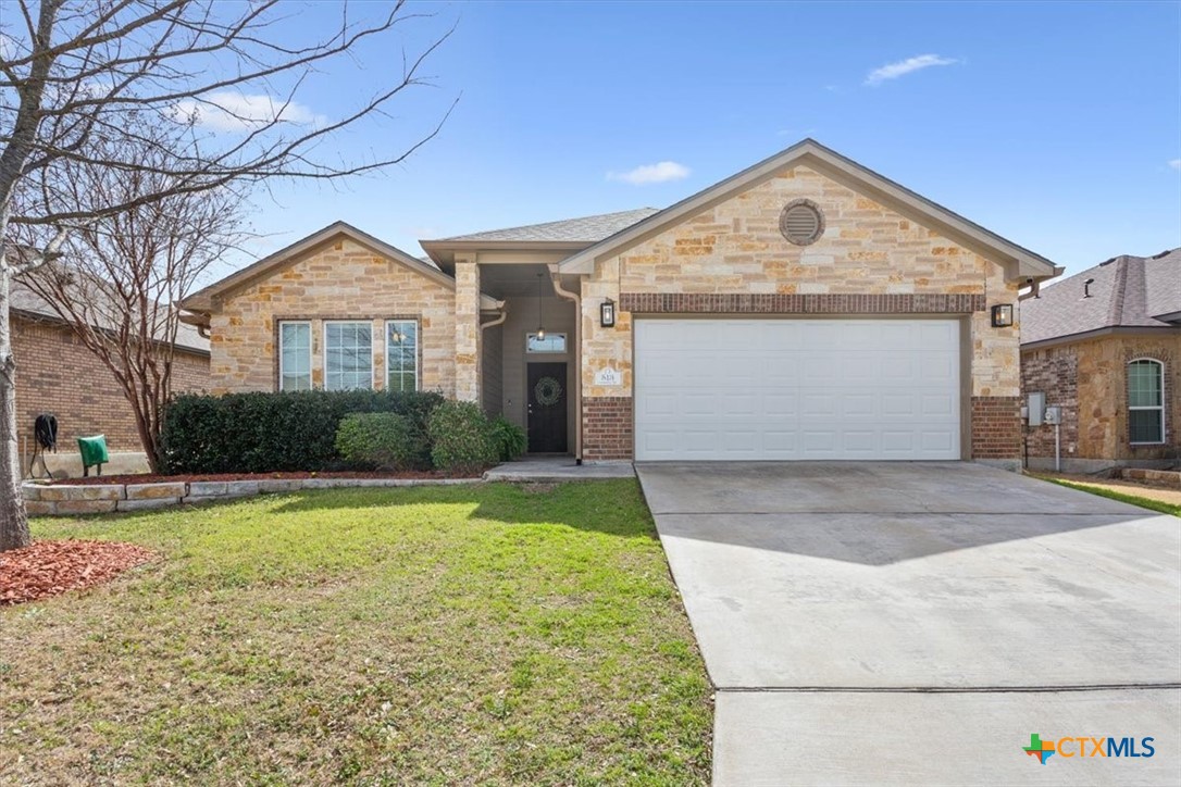 513 Coventry Drive Property Photo