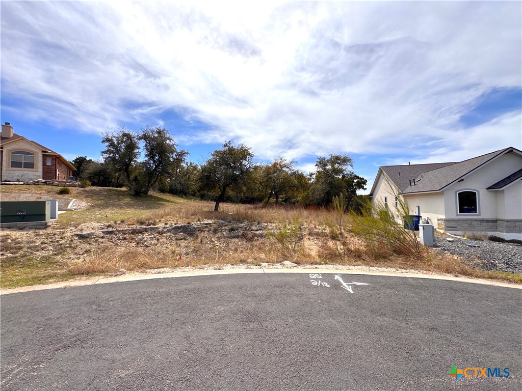 644 Angelica Vista Property Photo 3