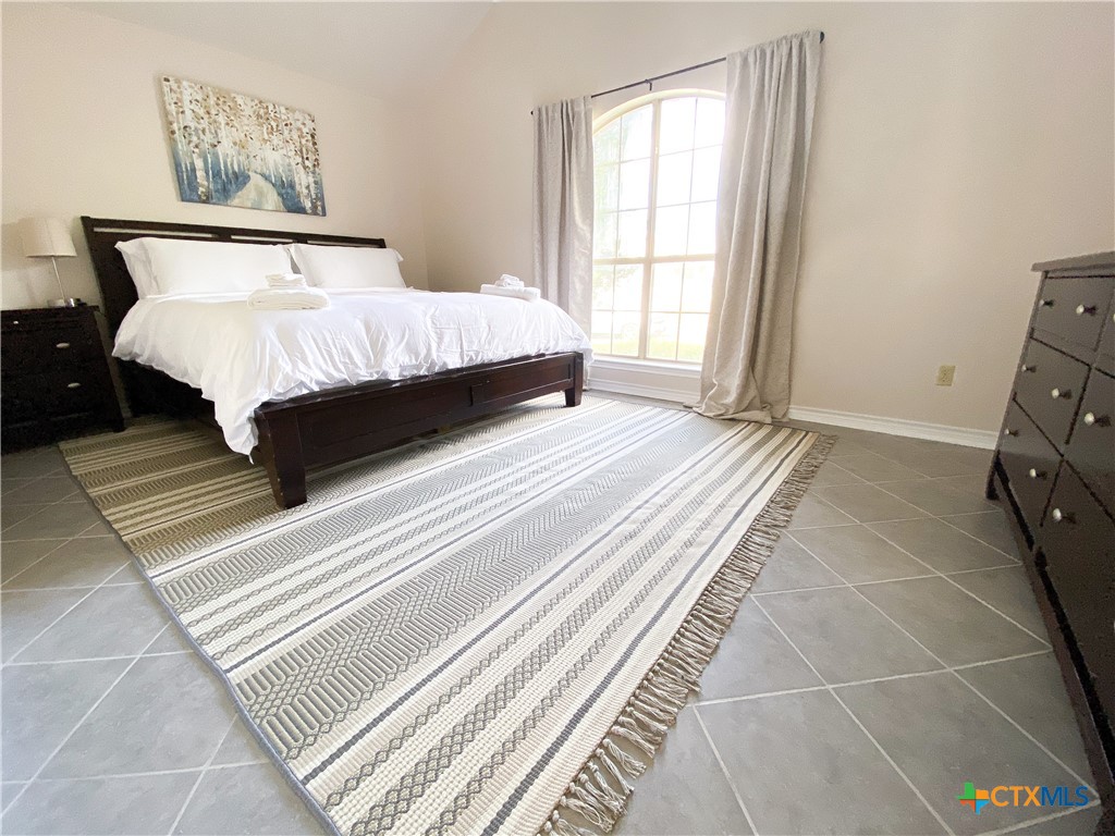 2703 Larkspur Drive Property Photo 9