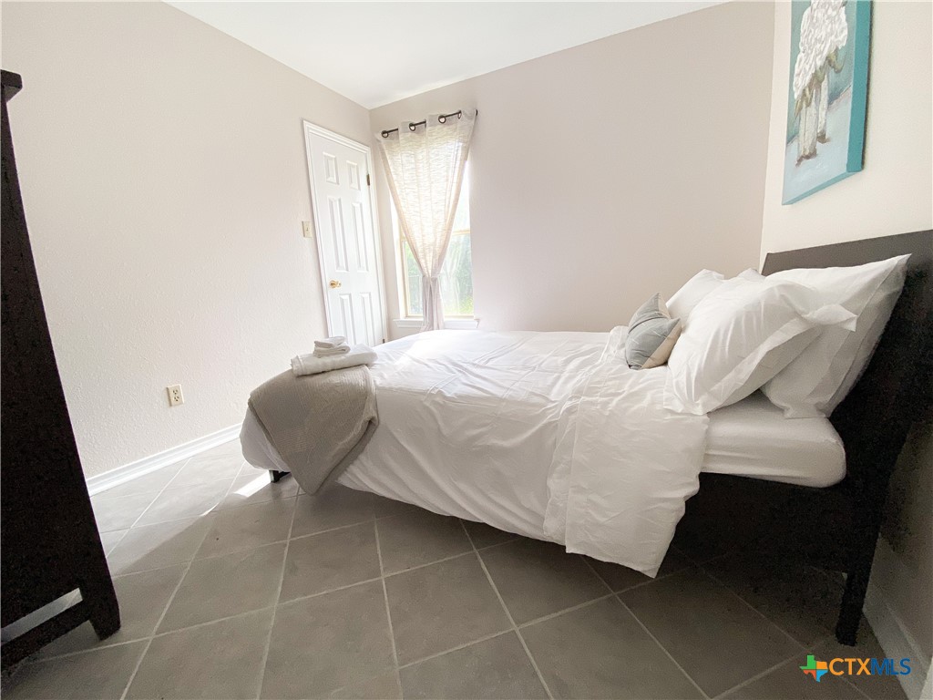 2703 Larkspur Drive Property Photo 13