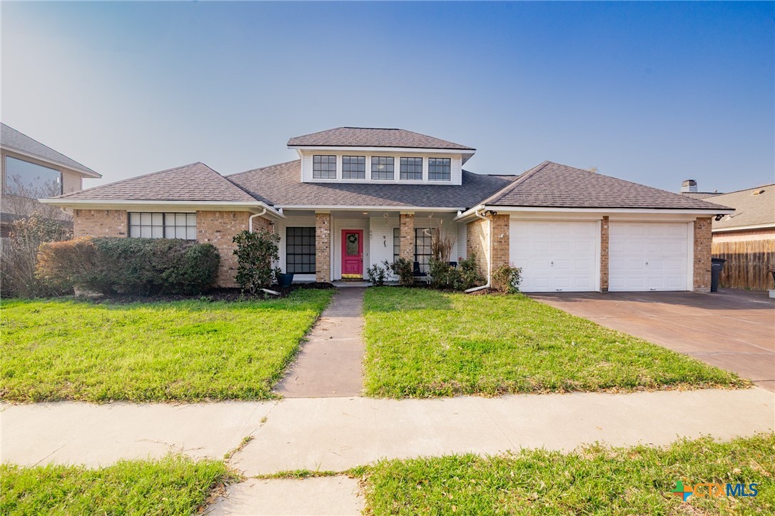 607 Brocton Street Property Photo