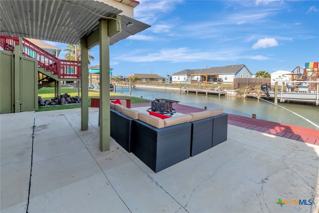 105 Copano Cove Road Property Photo 3