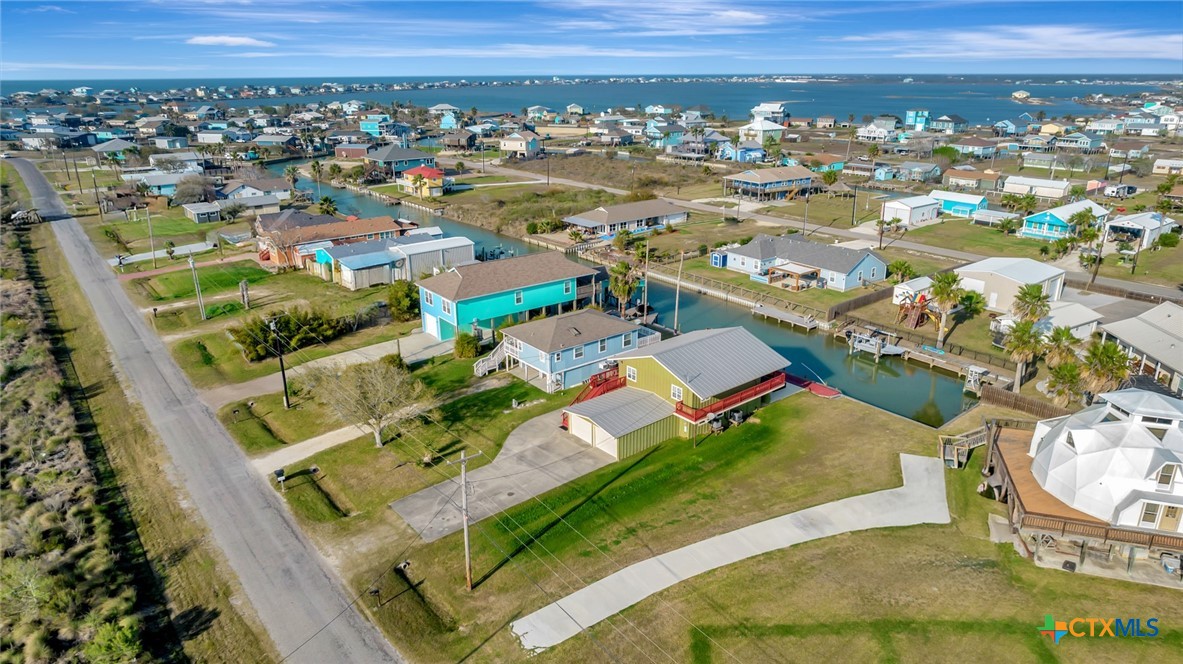 105 Copano Cove Road Property Photo 5