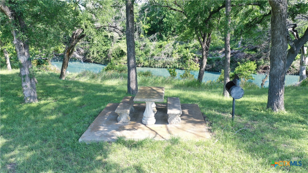 612 Crestwood Drive Property Photo 18