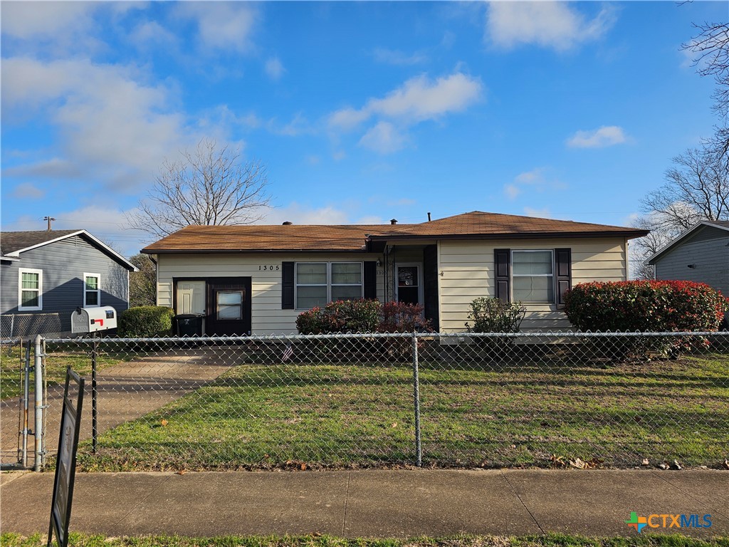 Clifton Park Elementary School Real Estate Listings Main Image