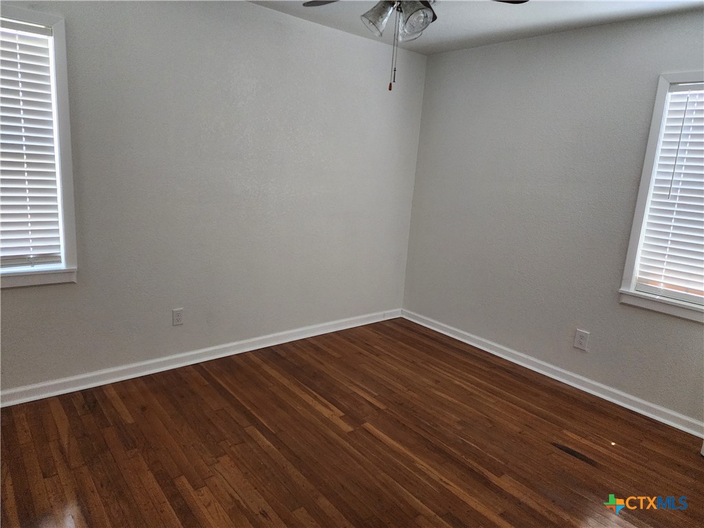 1700 Estelle Avenue Property Photo 6