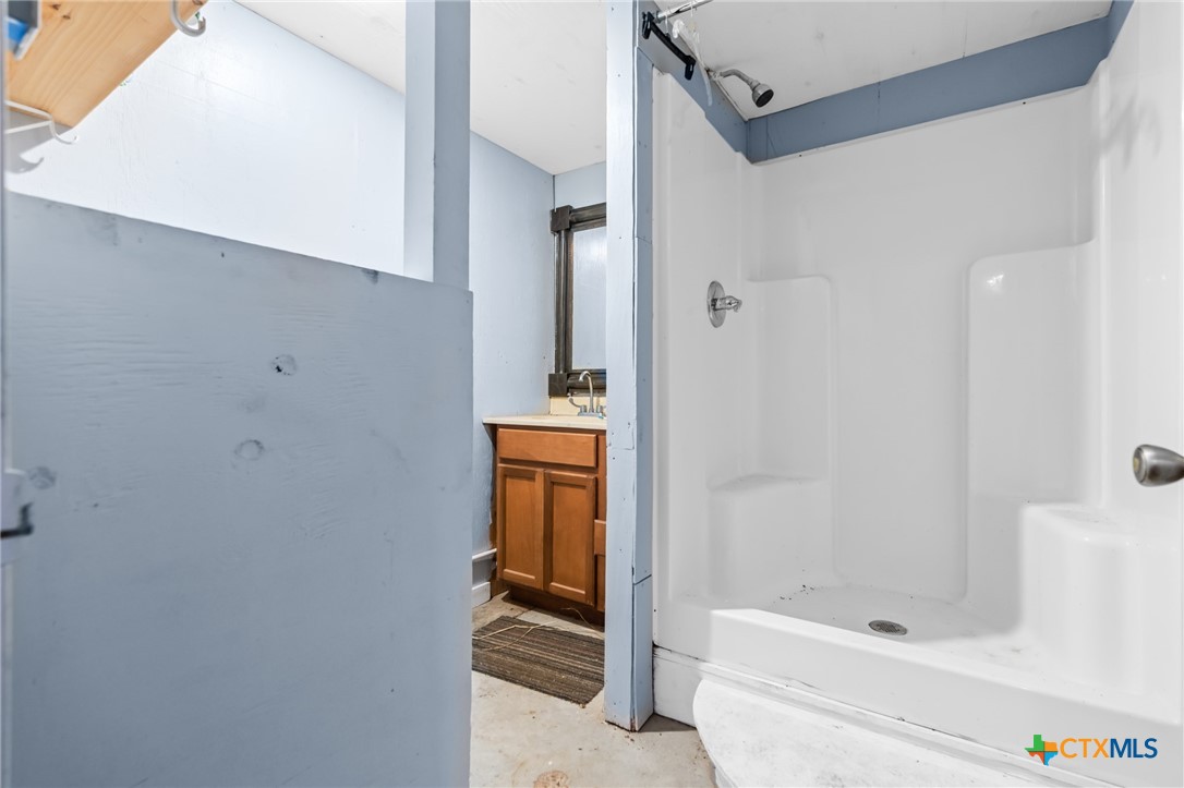 740 County Road 280 Property Photo 37