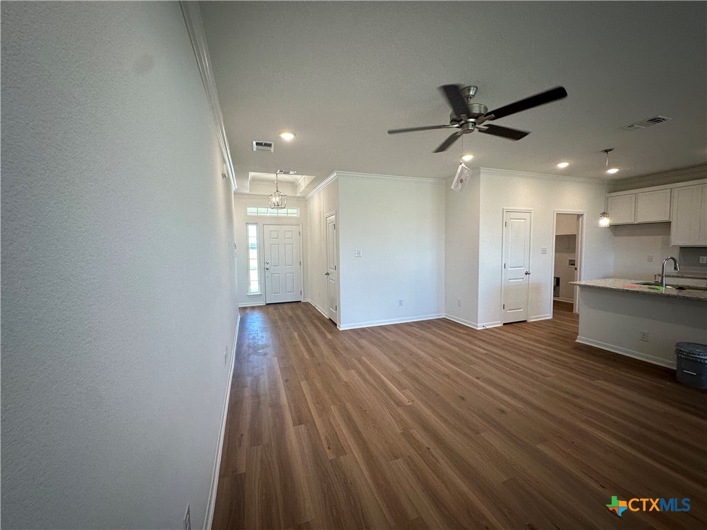 7906 Timber Hollow Lane Property Photo 7