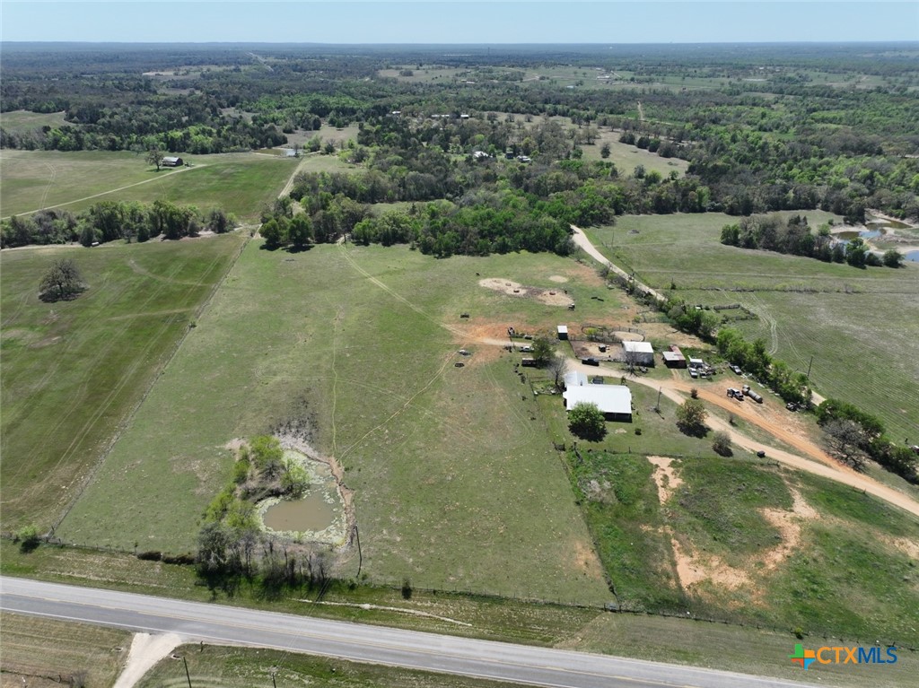 1204 Fm 2095 Property Photo 3