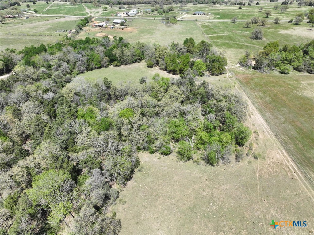1204 Fm 2095 Property Photo 8