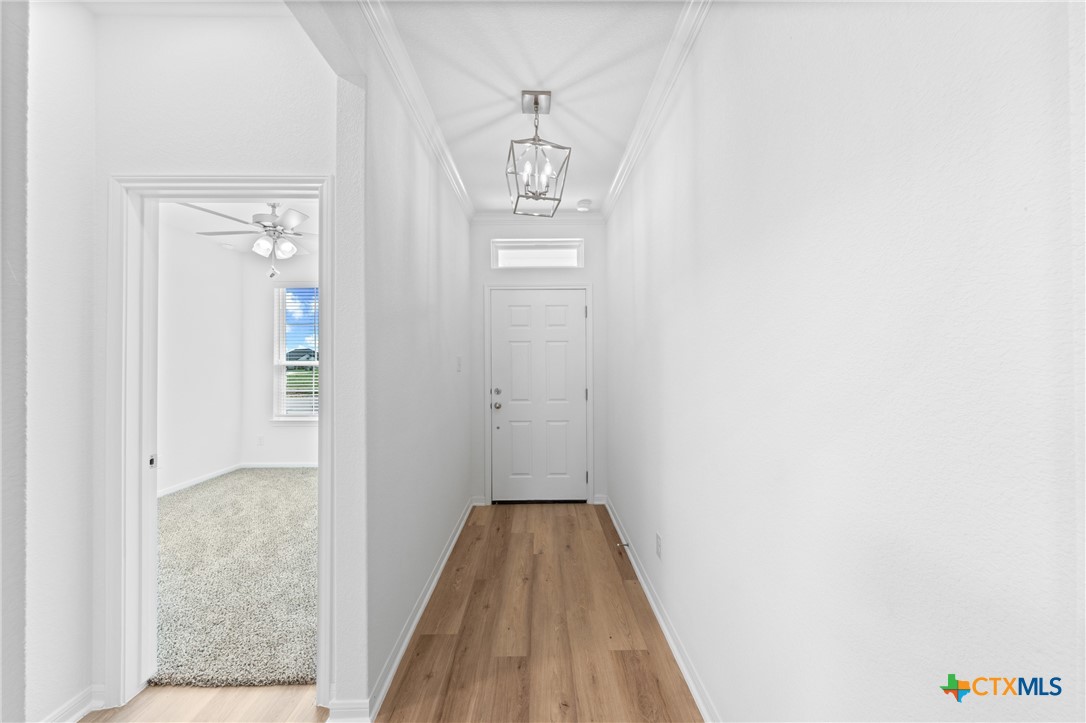 7814 Timber Hollow Lane Property Photo 6