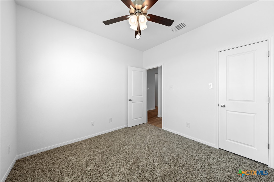 7814 Timber Hollow Lane Property Photo 8