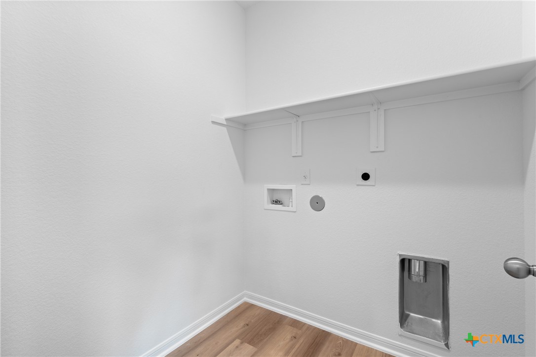 7814 Timber Hollow Lane Property Photo 24