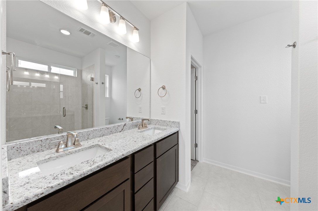 7814 Timber Hollow Lane Property Photo 27