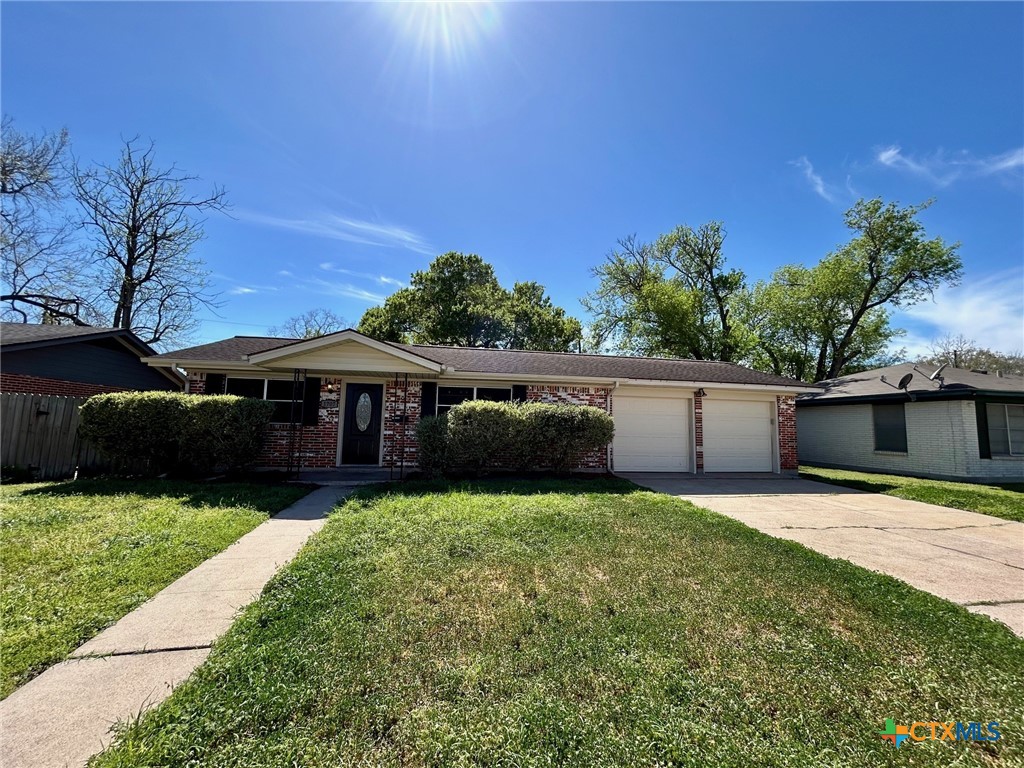 1707 Bonham Drive Property Photo