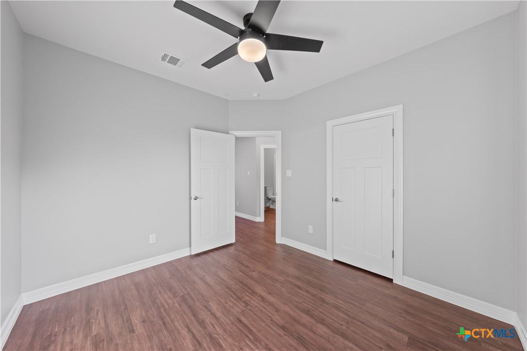 1009 St Louis Street Property Photo 18