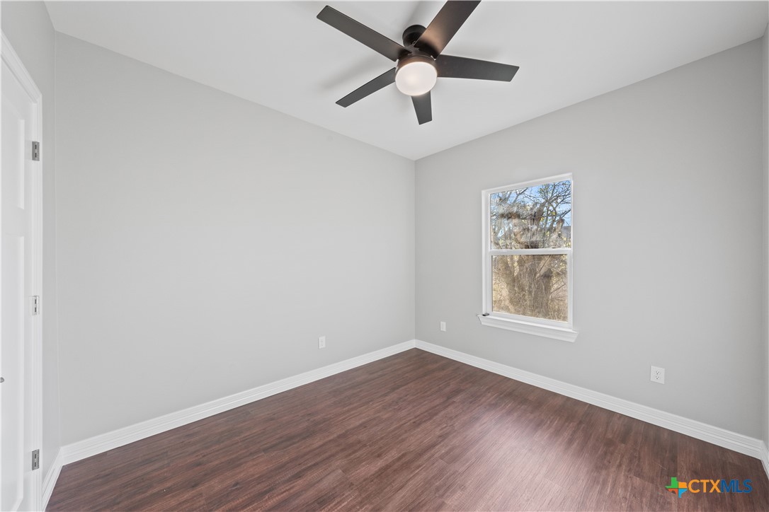 1009 St Louis Street Property Photo 20