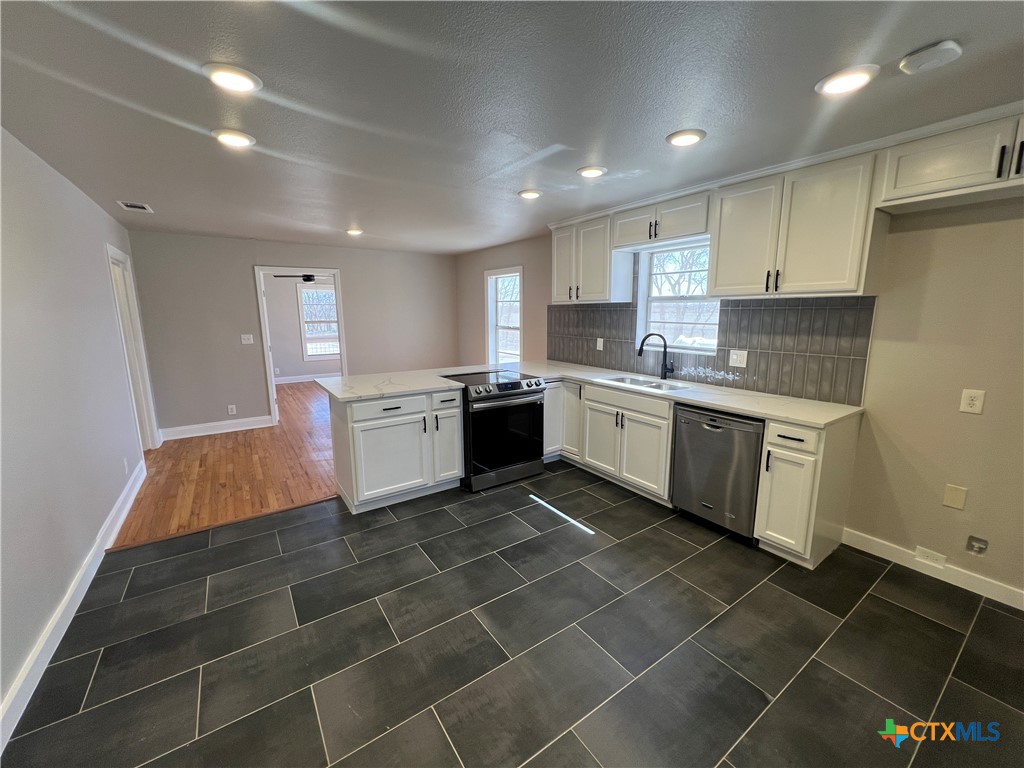 11247 Fm 2086 Property Photo 3