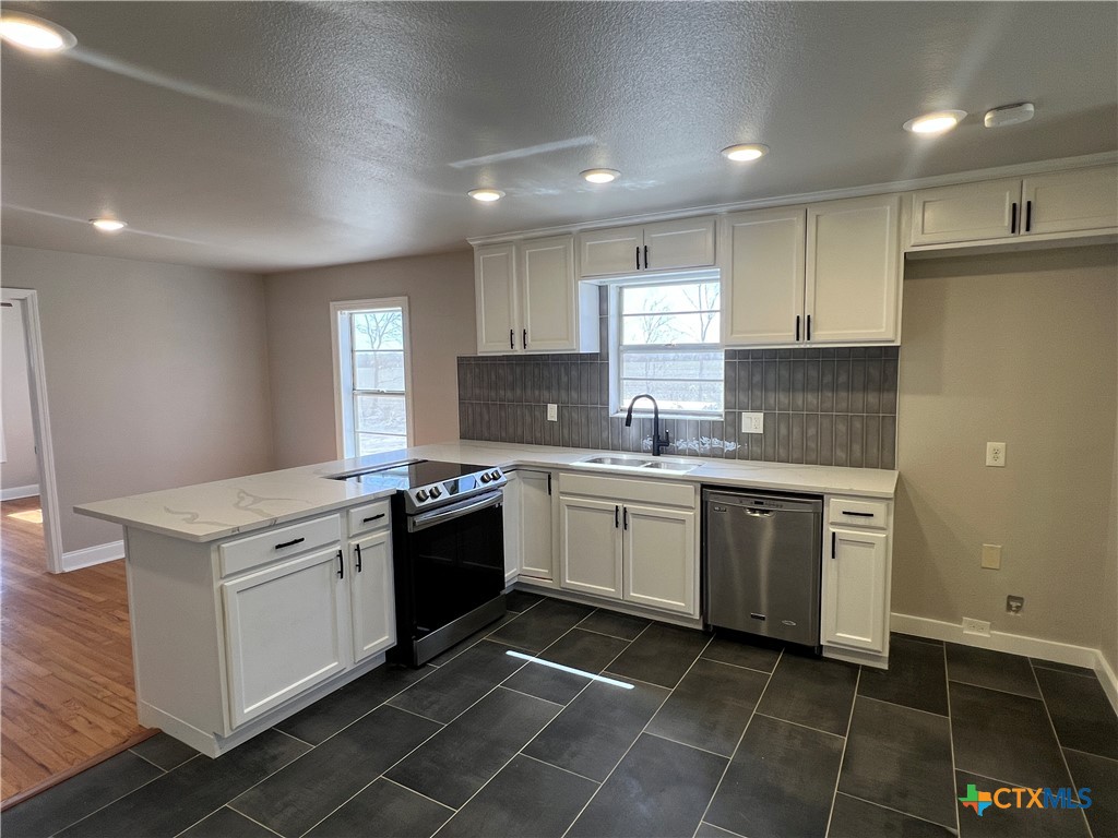 11247 Fm 2086 Property Photo 4