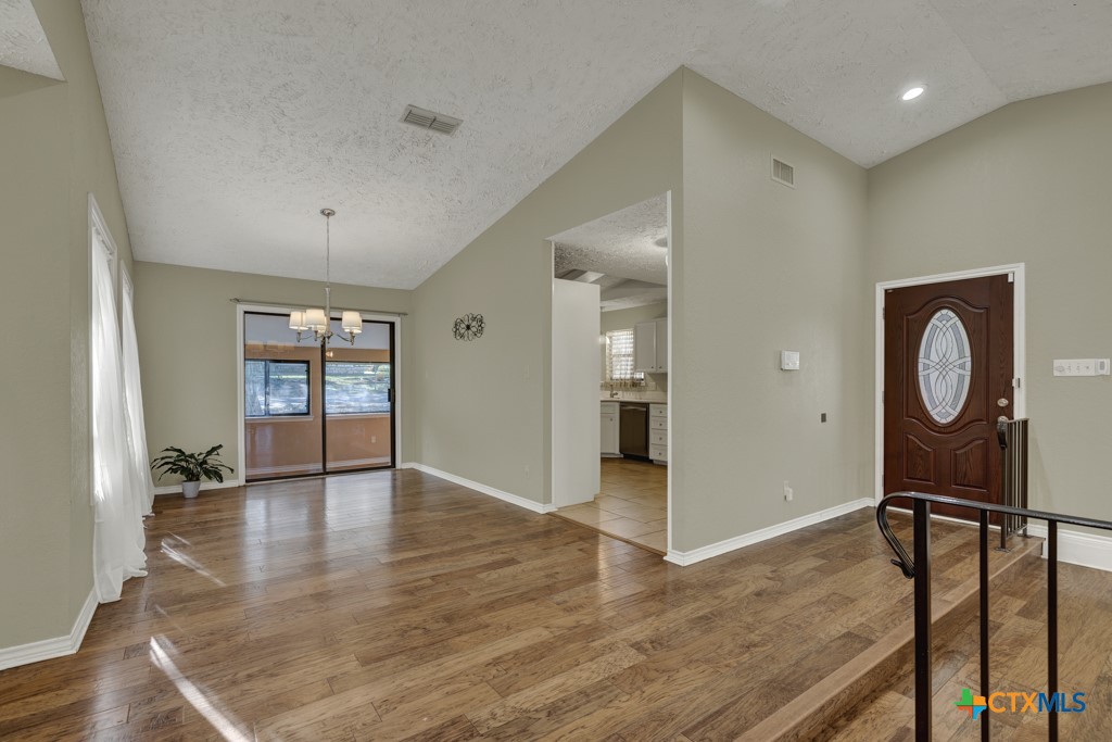 7 Brookhollow Drive Property Photo 10