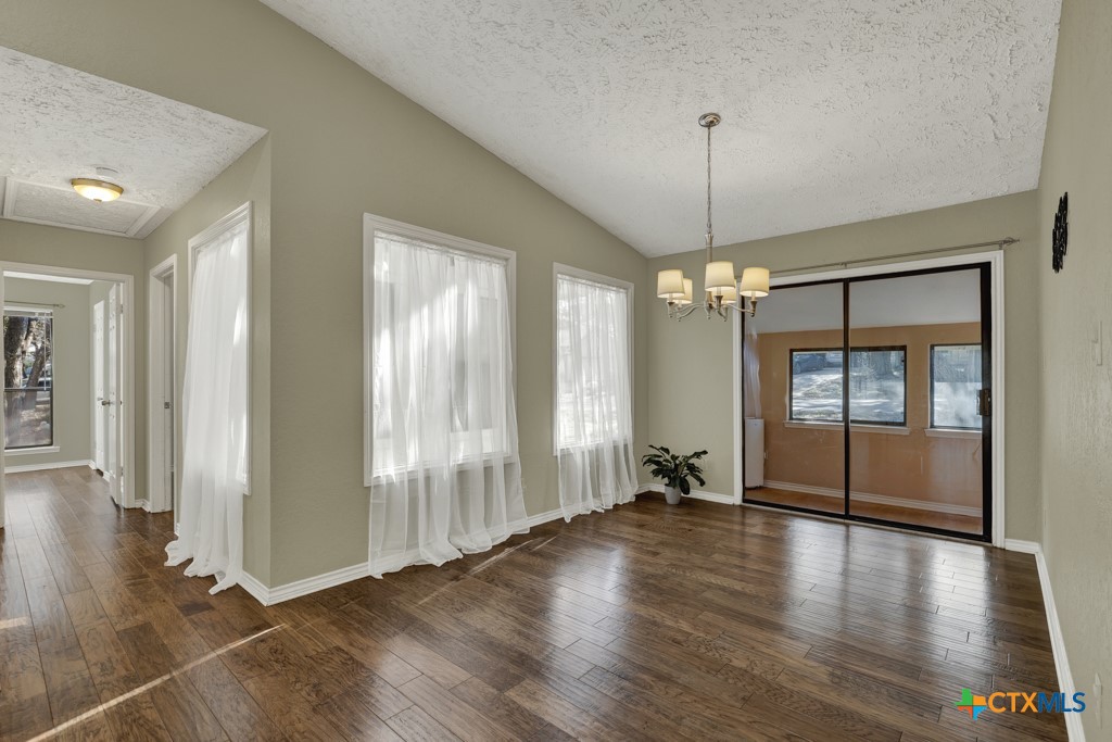 7 Brookhollow Drive Property Photo 13