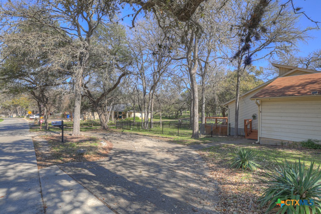 7 Brookhollow Drive Property Photo 38