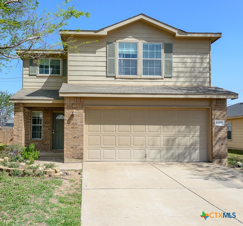 609 Draco Drive Property Photo 2