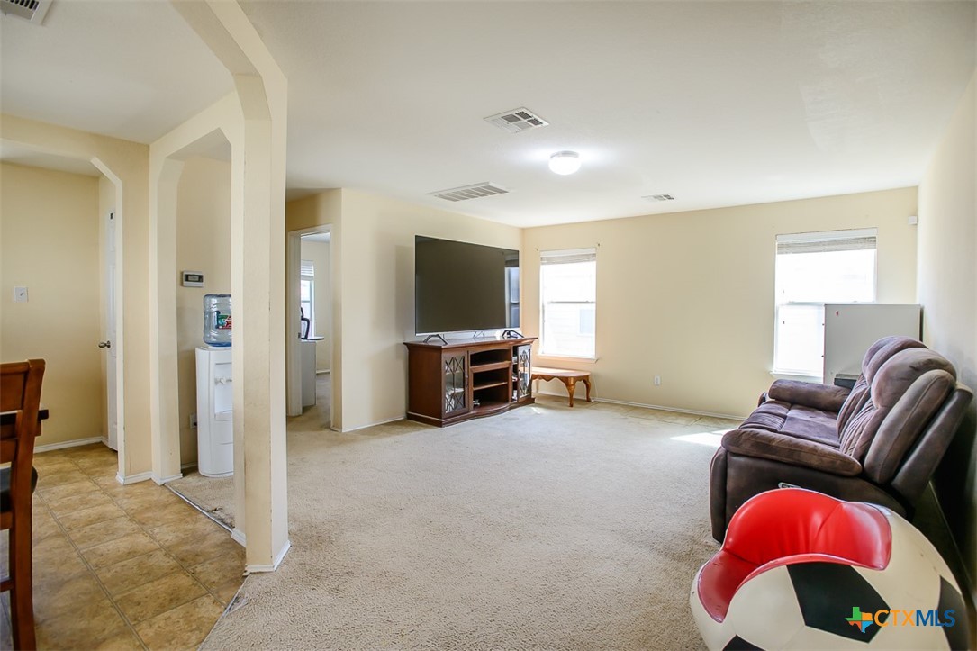 609 Draco Drive Property Photo 5